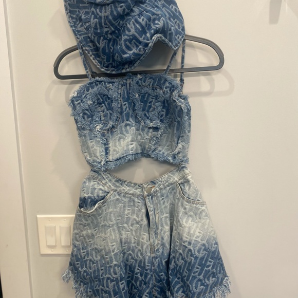 Asia -Set - Picture 2 of 2